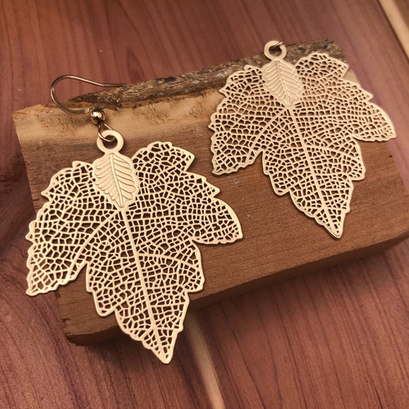FREE when bundled! Gold Leaf Drop Earrings! - Picture 3 of 6